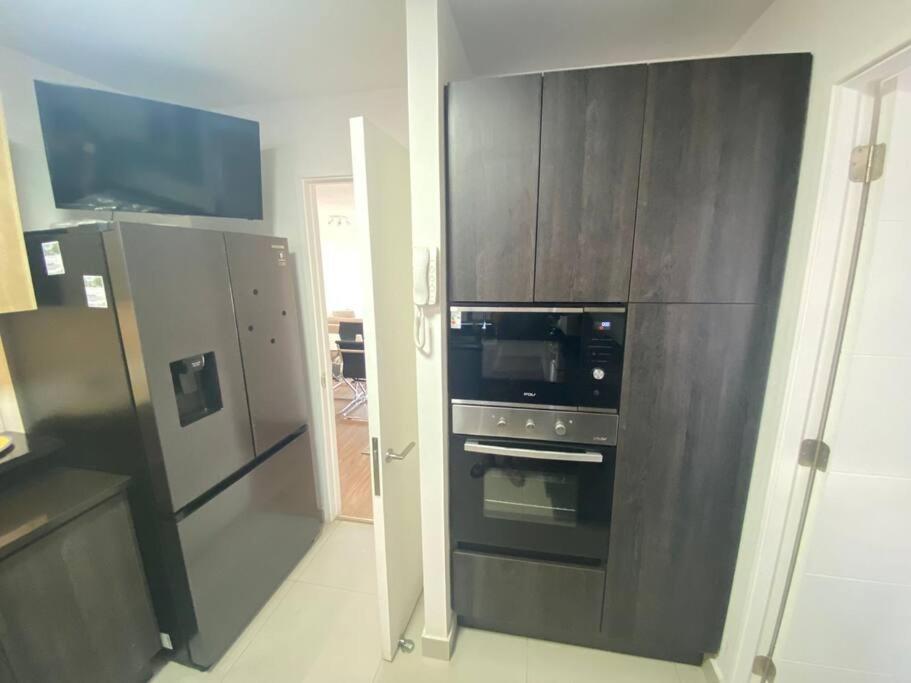 Confortable Departamento Vlc Appartamento